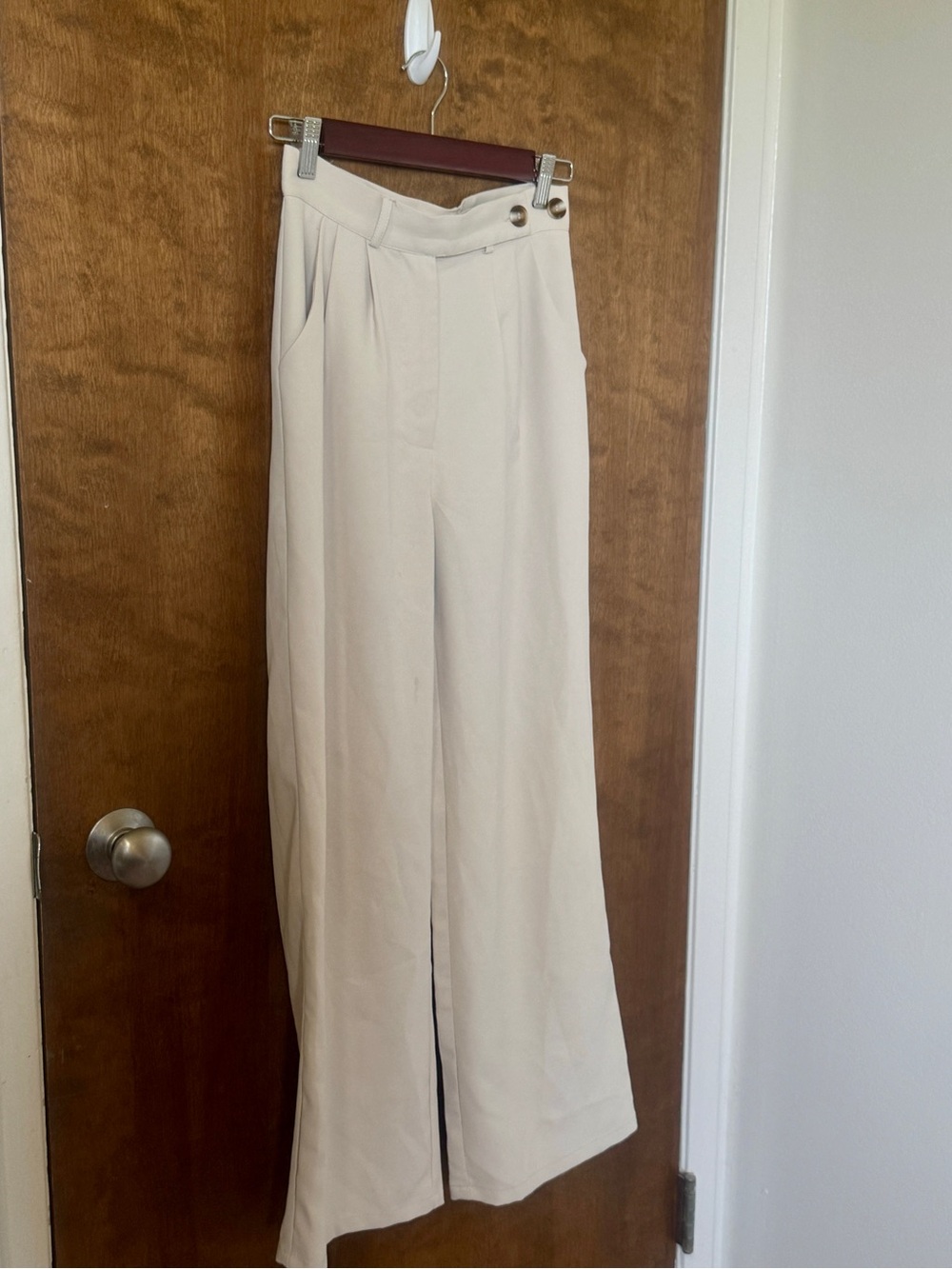 Dazy Wide-Leg Suitpants in Cream Size S